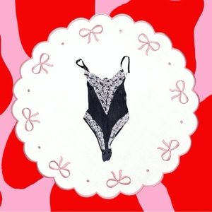 vintage mesh & lace teddy 🤍